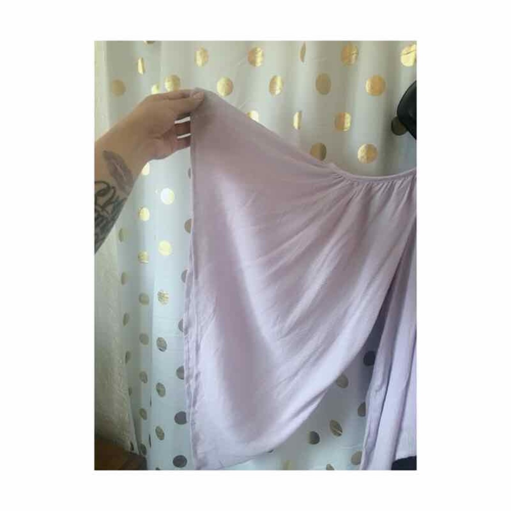 New light lavender top - Picture 3 of 3